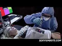 Kadın robot yeniden programlanan