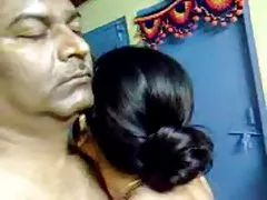 Seksi ev yapımı Hint olgun kıllı çift harika seks
