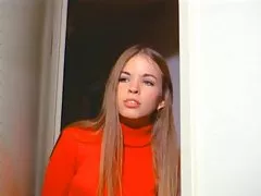 Sarışın peeper daha fazla ihtiyacı