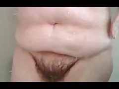 Bbw karısı duş onu büyük göt, tüylü kedi