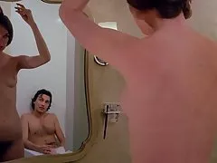 Camille keaton çıplak sahne