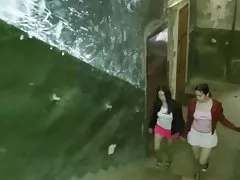 Kızlar yatak odasında eğlenin