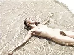 Kumsalda kıllı pussys