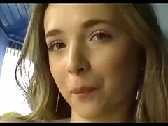 Utangaç kıllı kız becerdin elde