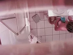 Gizli cam - kedi kılı kesme